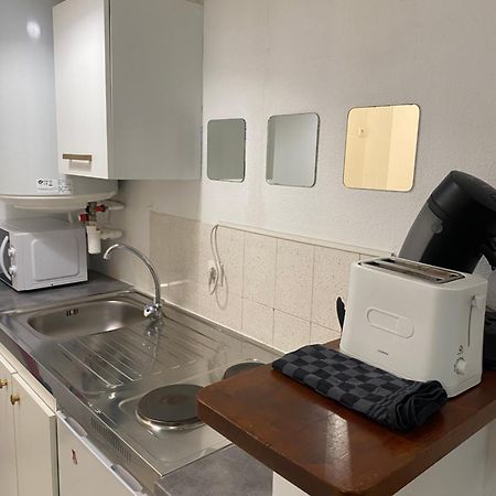 Studio A 5 Mn A Pied De La Gare Saint-Roch 蒙彼利埃 外观 照片